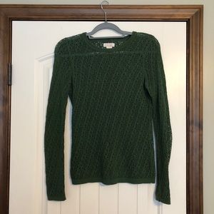 Green long sleeve top